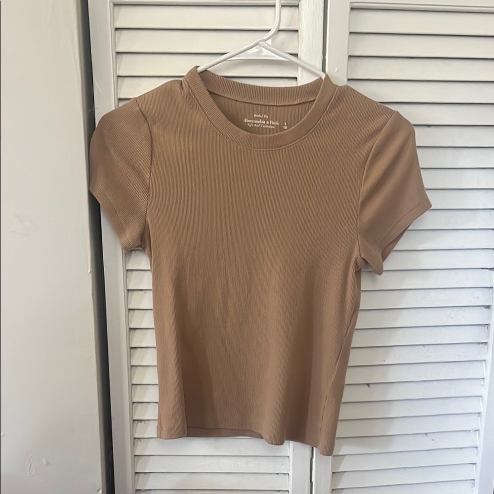 Abercrombie & Fitch Tan T-Shirt